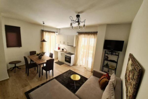 Modern Apt In the Heart Of Glyfada - Literally!!